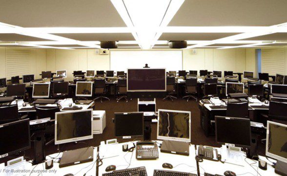 POSTES DE TRAVAIL POUR SALLE DE CRISE BEAUVAU