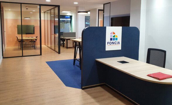 Comptoir accueil sur mesure agence Foncia