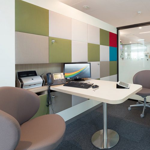 déploiement de mobilier professionnel agence bancaire