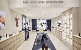 MOBILIER BOUTIQUE COSMETIQUES HORACE NICE