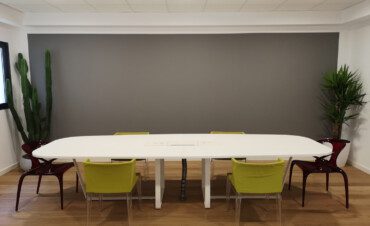 TABLE-REUNION-CONNECTEE